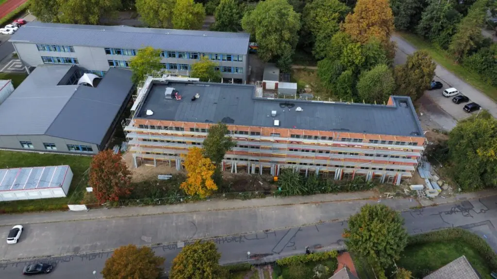 Elly-Heuss-Knapp-Schule, Bachstraße32 Neumünster